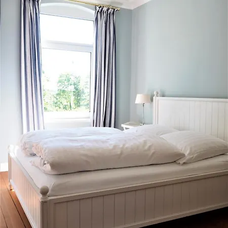 아파트 Baltica - Wintergarten-appartement 쇤베르크인홀스타인